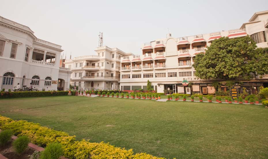 Hotel Surya Varanasi Book This Hotel At The Best Price - 