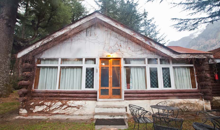 Retreat Cottage Log Hut Manali Book This Hotel At The Best