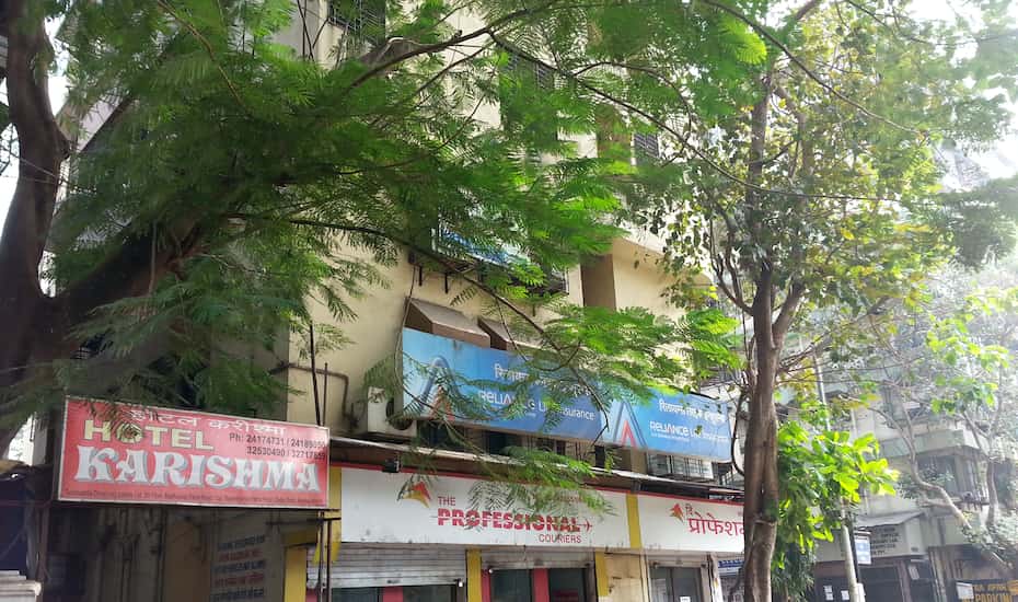 Hotel Karishma Mumbai Price Reviews Photos Address Dadar west railway station is a major entry point for mumbai, serving leisure and business travellers from across the country. yatra com