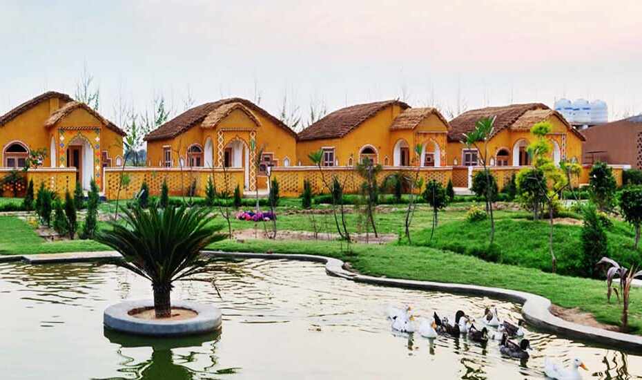 Besjbn2awzc6km Pataudi is also hometown of the pataudi family that comprises distinguished cricketers nawab of pataudi sr and jr, actress sharmila tagore, soha ali khan (bollywood actress). https www yatra com hotels hotels in gurgaon thakran farms