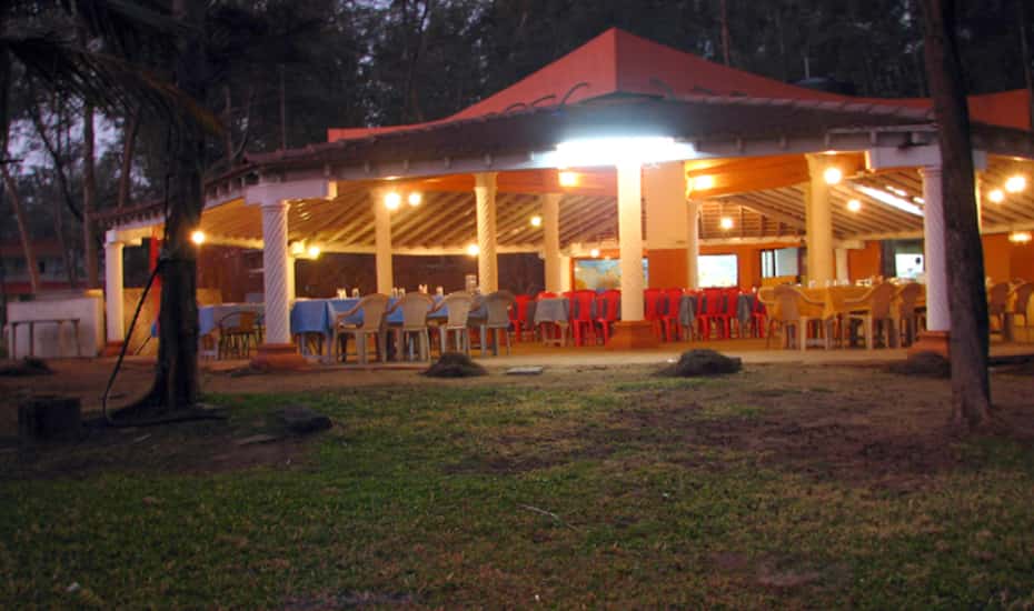 Mamalla Beach Resort Mahabalipuram Hotel Booking Reviews Room Mamalla Beach Resort