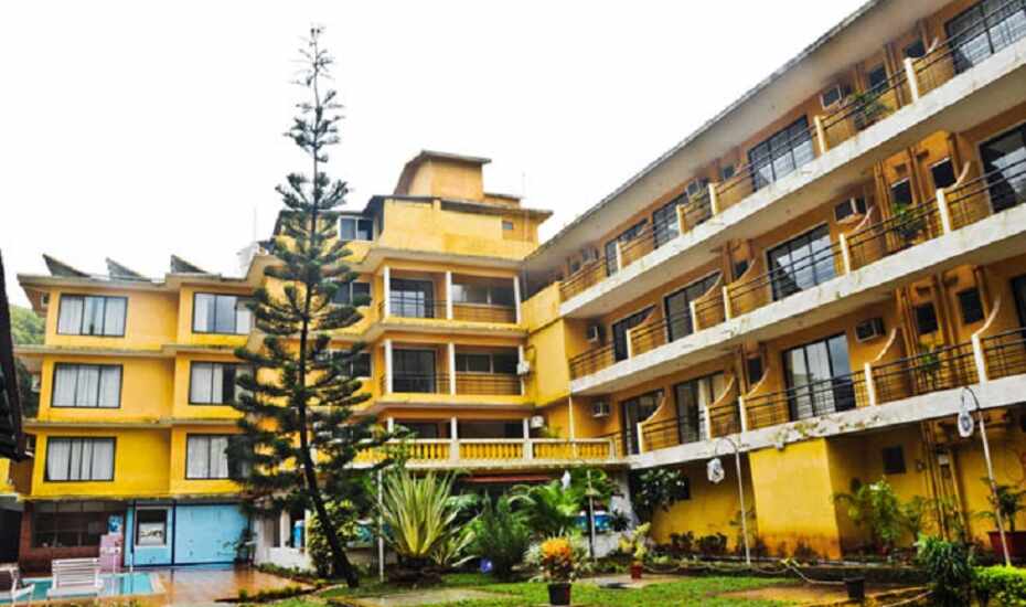 Peninsula Beach Resort Goa Hotel Booking Reviews Room Photos Peninsula Beach Resort