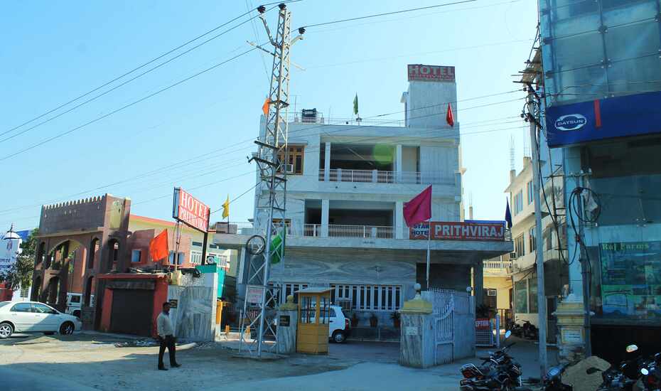 Hotel Prithviraj Ajmer Book This Hotel At The Best Price - 