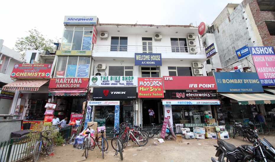 Welcome House New Delhi Book This Hotel At The Best Price Only