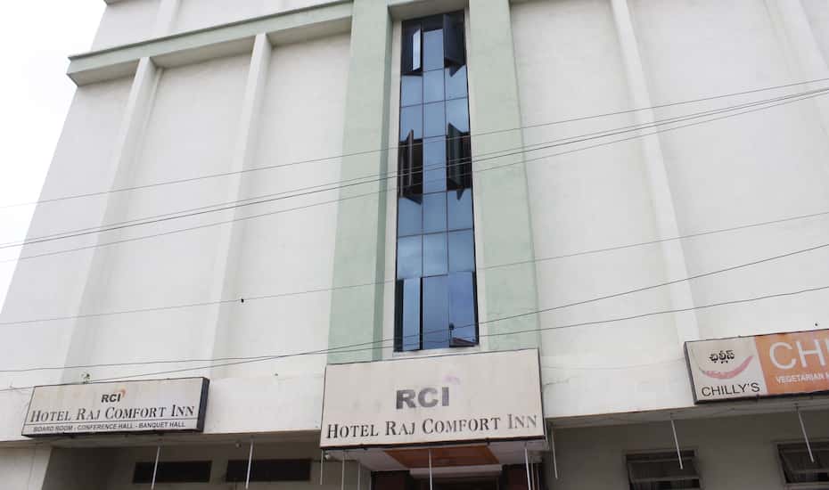 Hotel Raj Comfort Inn Hyderabad Book This Hotel At The Best