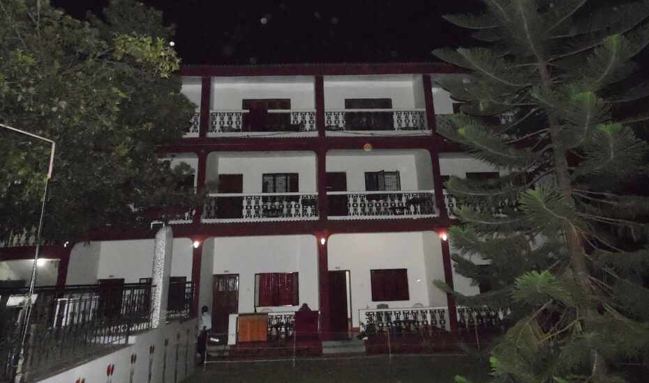 Hotel Sea View Cottages Goa Book This Hotel At The Best Price