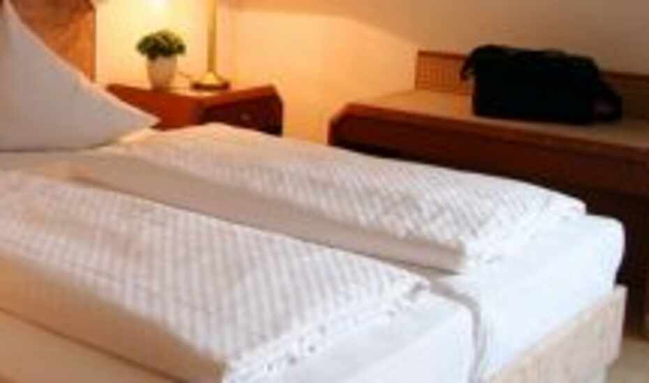 Hotel Jony Tuticorin Price Reviews Photos Address Guruvayur train was 2 hours mani, your location shows satna. hotel jony tuticorin price reviews