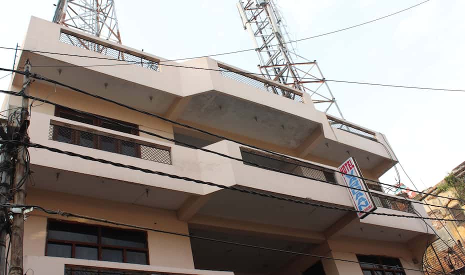 Hotel Vardan Haridwar Book This Hotel At The Best Price - 