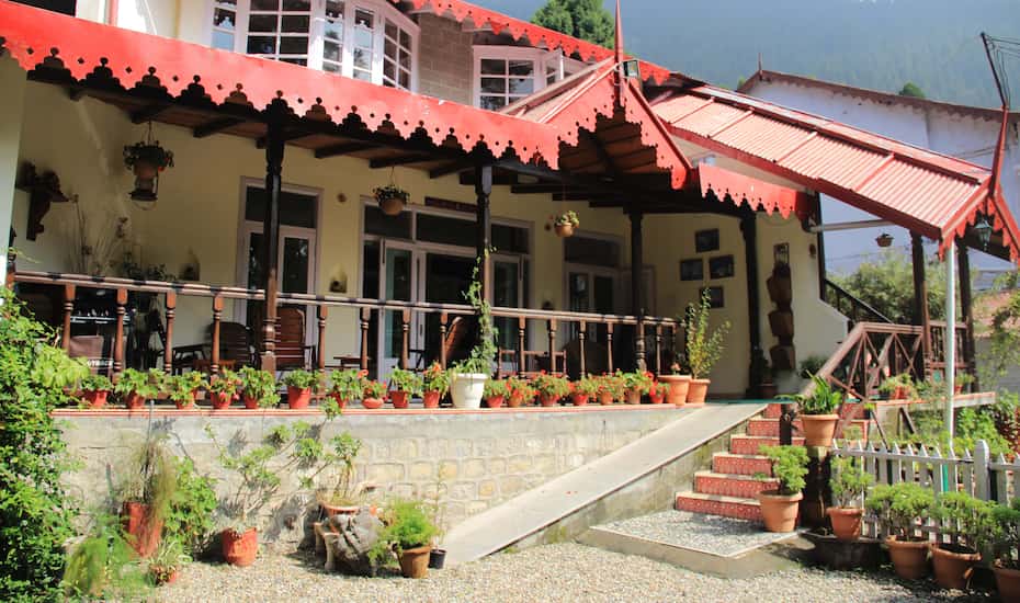 Swiss Cottage Nainital Book This Hotel At The Best Price Only