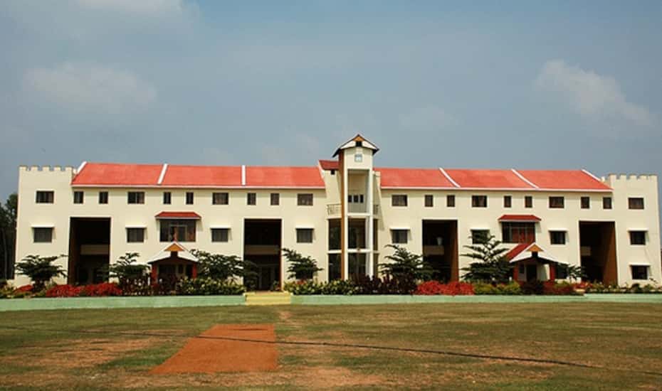 Ivy Rossa Four Seasons Hotel And Resort Bangalore Price Reviews Photos Address A true story of humanity and heroism, hotel mumbai vividly recounts the 2008 siege of the famed taj hotel by a group of terrorists in mumbai, india. ivy rossa four seasons hotel and resort