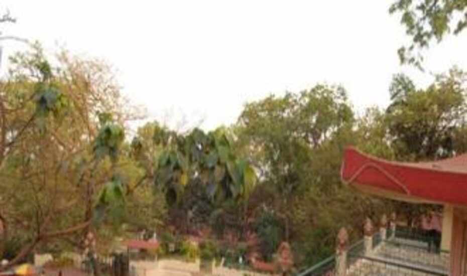 6 Bedroom Bungalow In Matheran Maharashtra Matheran Book This