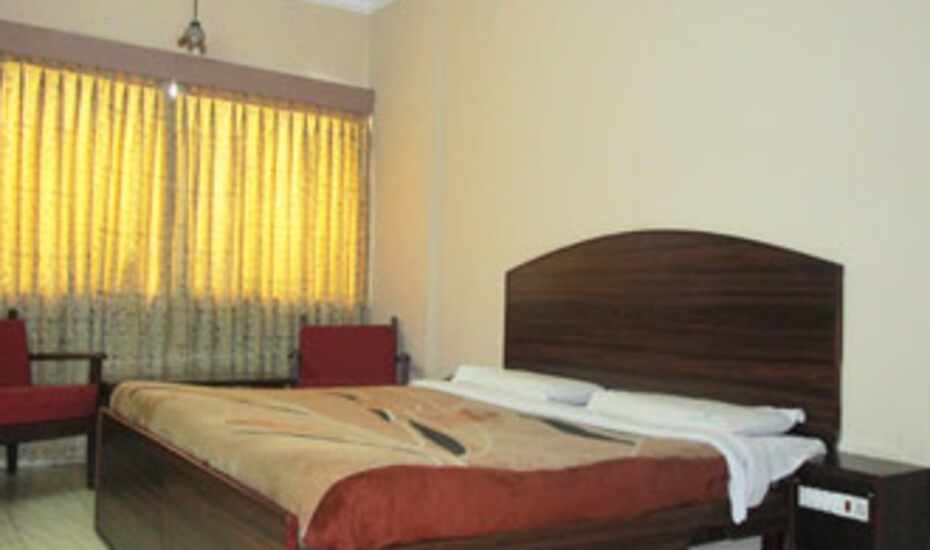 Hotel Durga Ooty Price Reviews Photos Address We at hotel durga have extensive experience in hotel industry, we are in this business since 1987.our hotel is conveniently located at the heart of the town at charring cross, important tourist attractions. hotel durga ooty price reviews photos