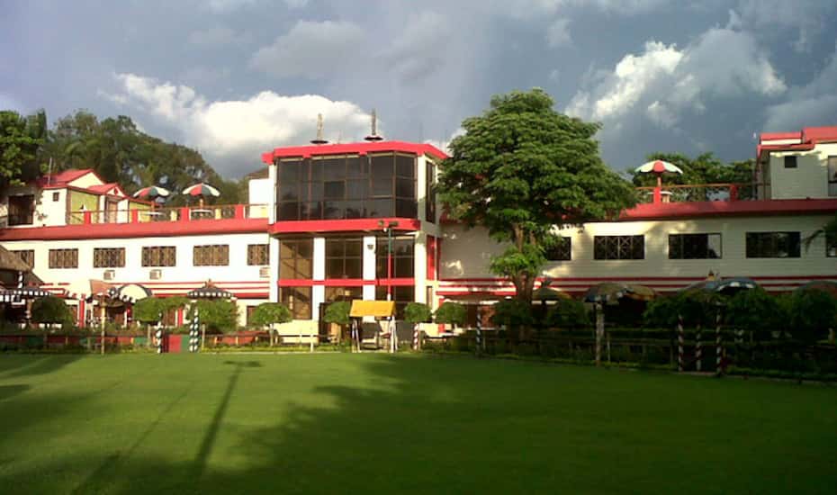 Main Lawn