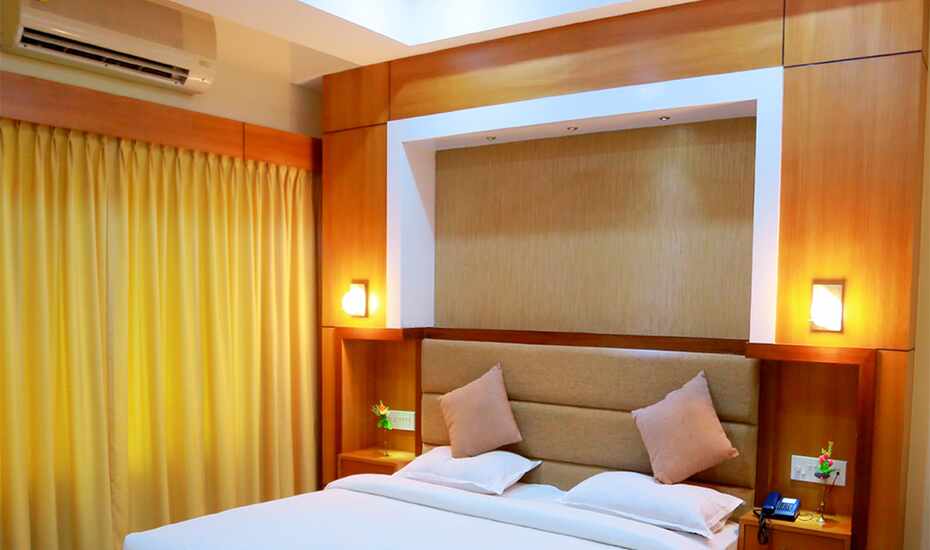 Hotel Sree Gokulam Vanamala Guruvayoor Book This Hotel At