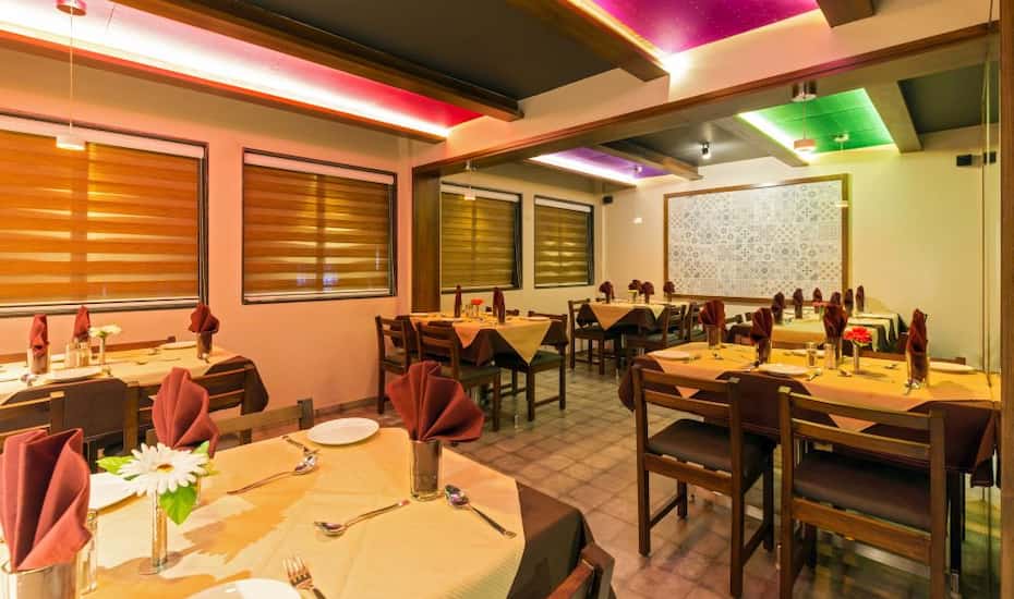Hotel Darshan Kolhapur Price Reviews Photos Address Otelin konumu kolhapur boelgesindeki hotel darshan konaklamanizda, mahalakshmi tapinagi ve yeni saray ile 15 dakika suerueş mesafesinde konaklayacaksiniz. hotel darshan kolhapur price reviews