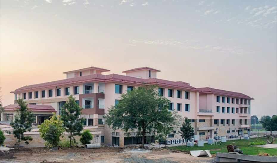 Crescent Spa Resorts Indore Book This Hotel At The Best Price Only On Yatra Com Crescent spa and resort is one of the best luxury resorts in indore.