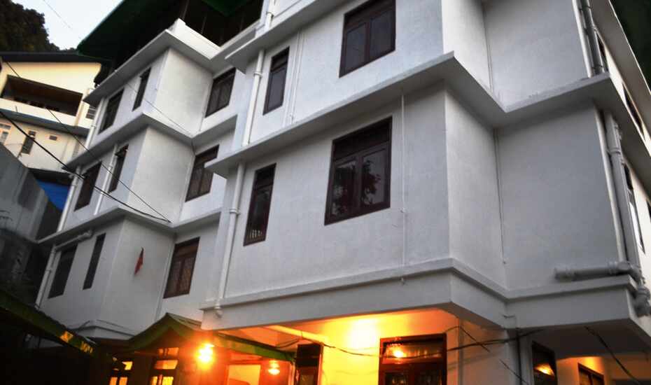 Mall Road Residency Gangtok Flat 50 Off Book Hotel Reviews Mall Road Residency