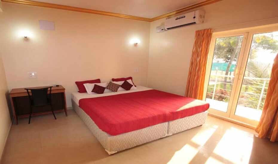 Hotel El Paso Goa Book This Hotel At The Best Price Only On