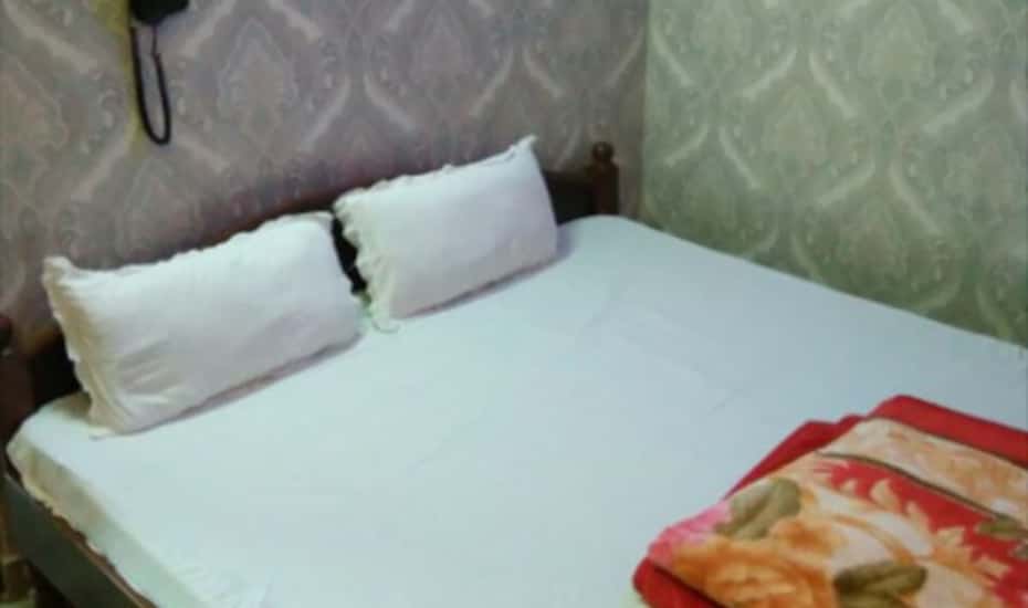 Book Hotel Royal City in Kartalpur,Azamgarh - Best Hotels in