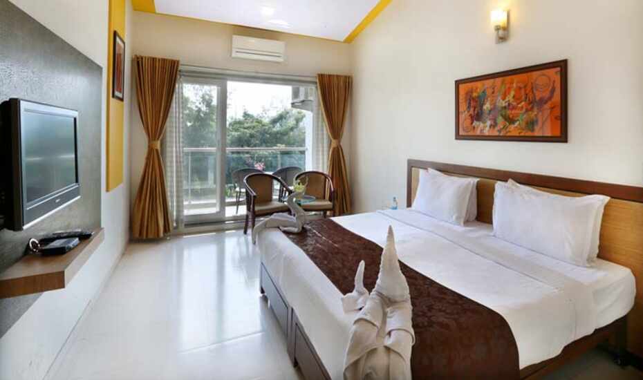 7 Apple Resort Lonavala Price Reviews Photos Address