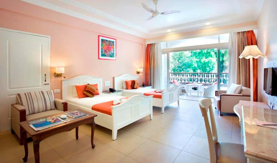Download Villa San Lawrenz Lonavala Images