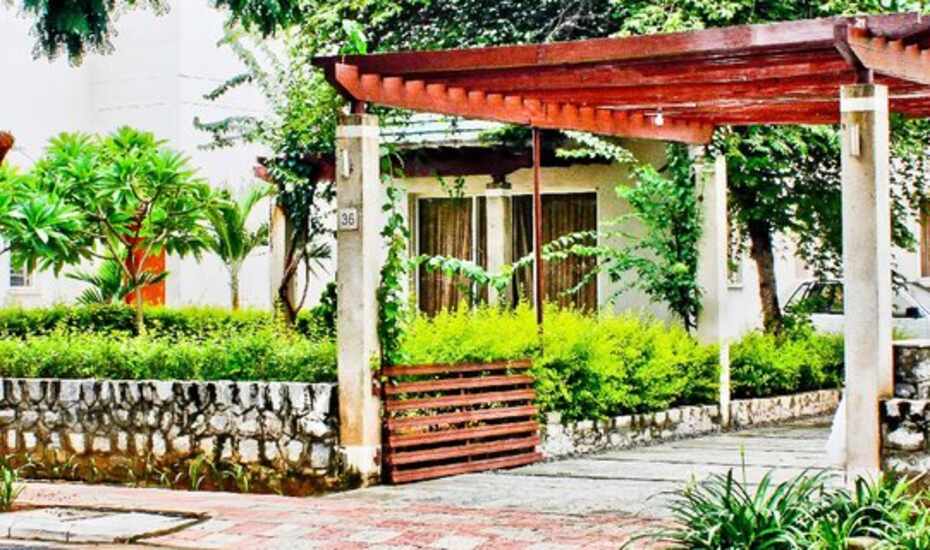 crimson vistas service apartments chennai price reviews photos address