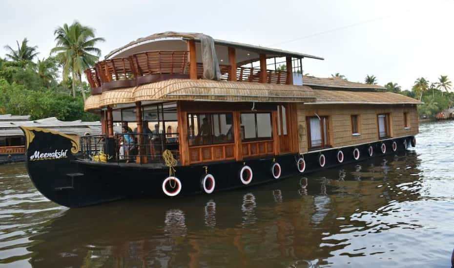 Meenakshi Houseboat Kumarakom Book This Hotel At The Best - 