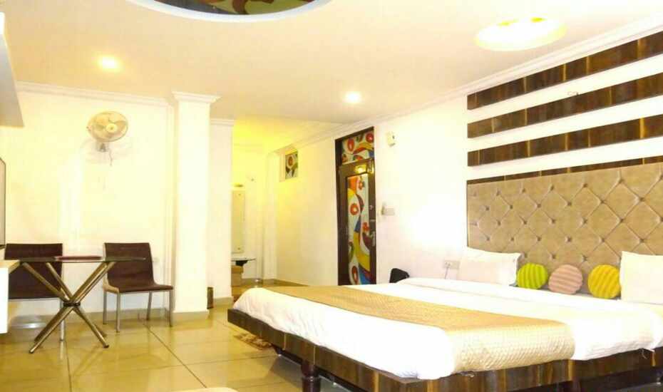 Adb Rooms Hotel Abhilasha Pachmarhi Price Reviews Photos Address Hotel also offers an multi cuisine restaurant. adb rooms hotel abhilasha pachmarhi