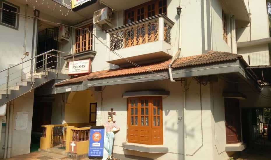 Crystal Cottage Guest House Goa Book This Hotel At The Best