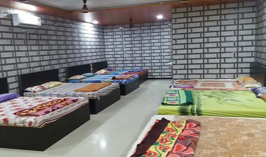 Kinny S Resort Farmhouse Mumbai Price Reviews Photos Address Etsitkö hotellia oyo 12693 manori resort?