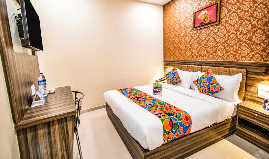Fabexpress Orange Suites Santacruz East Mumbai Book This Hotel