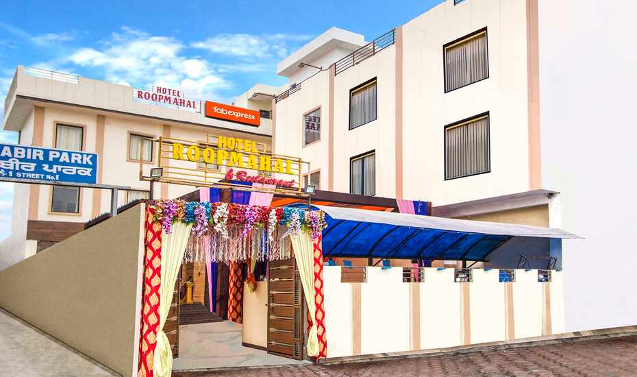 Discount  70  Off  Roopmahal India Best Hotels Near Hamilton Chicago