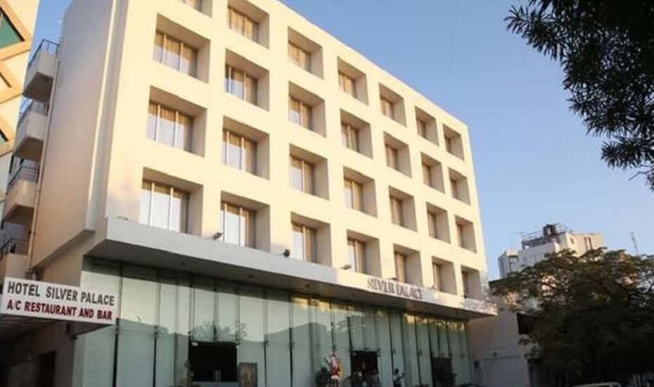 Hotel Silver Palace Jalgaon Book This Hotel At The Best Price - 