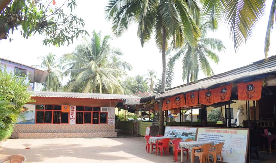 Sunset Cottages Goa Book This Hotel At The Best Price Only On