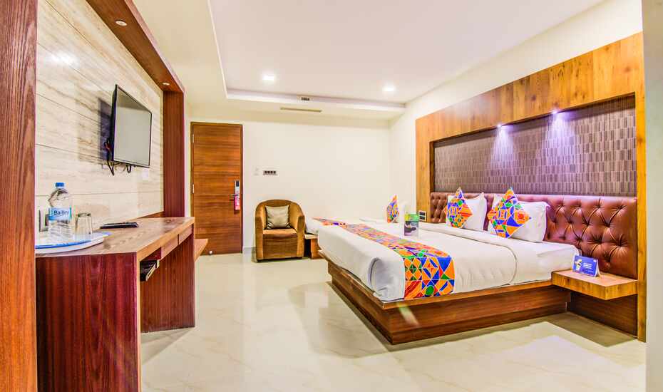Fabhotel Azure Park Hosur Rd Bangalore Book This Hotel At The - 