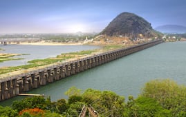 Prakasam Barrage