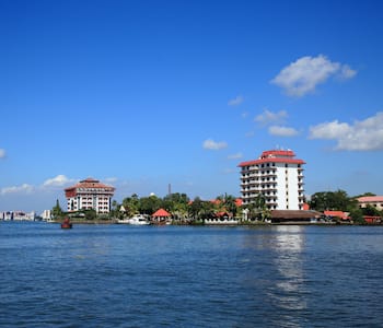 Best Time To Visit Ernakulam: Discover the Perfect Season