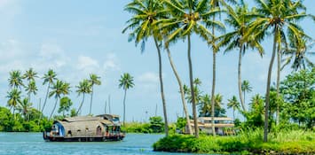 Visit These Cities In Kerala For A Captivating Holiday