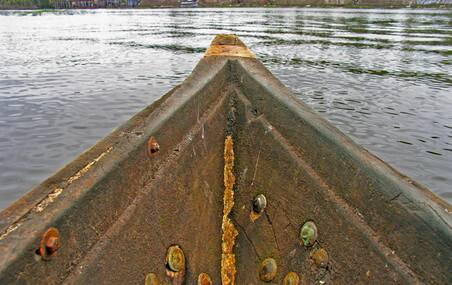 Floating Triveni in Alleppey, Complete Shopping Guide at Floating ...