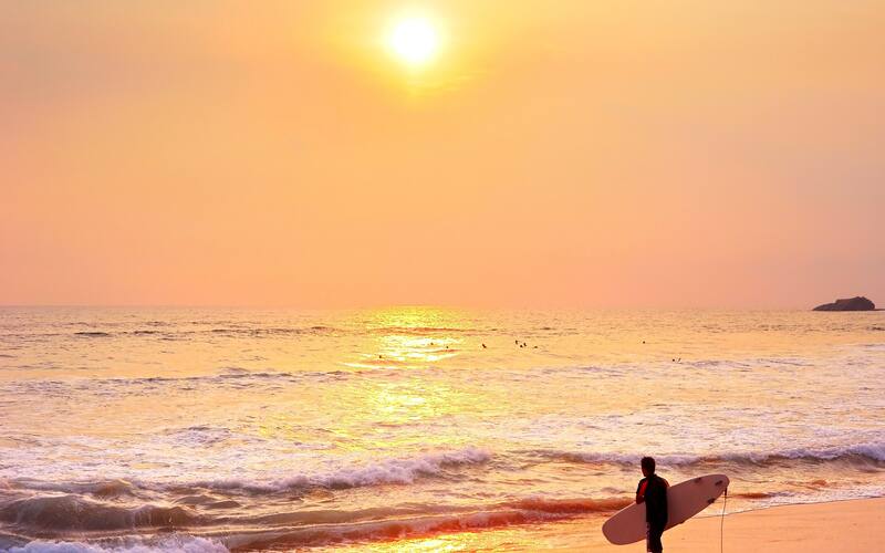 Surfing_India_1478500843