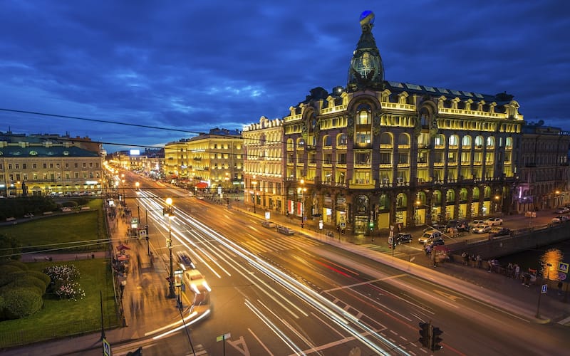 A Peek into the Astounding Heritage of Moscow and Saint