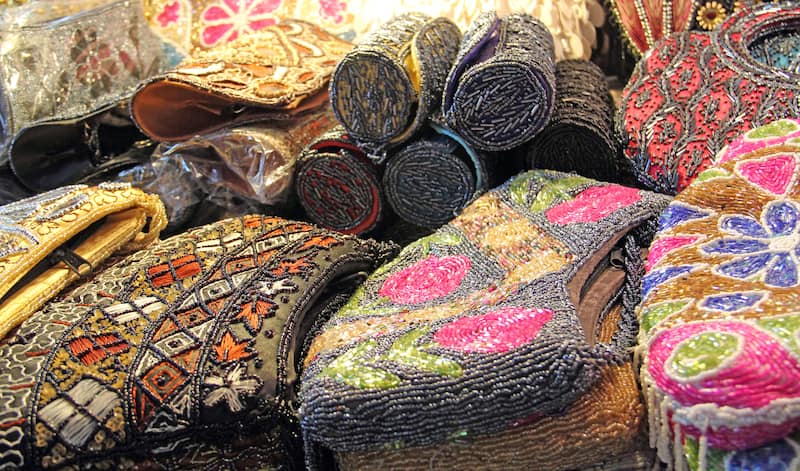 A Must Experience Shopping Therapy - Sarojini Nagar in New Delhi street shopping