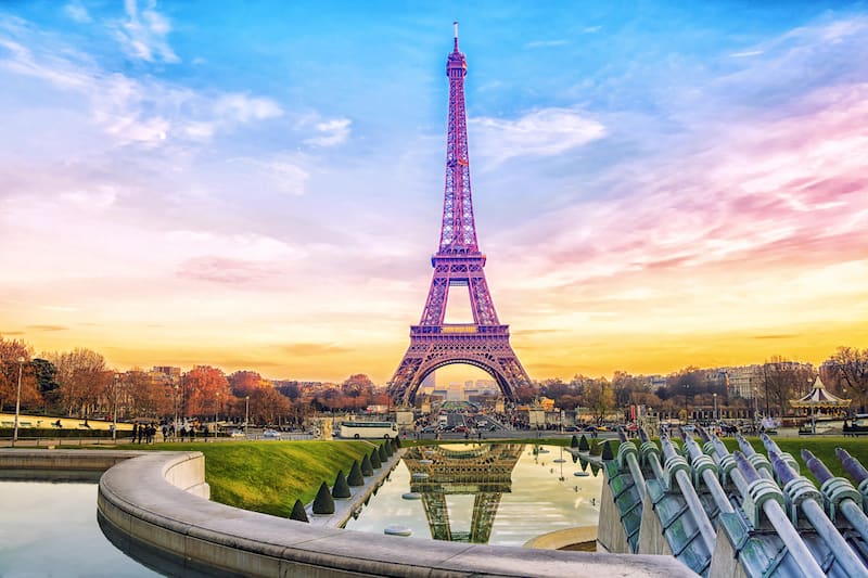 5 Honeymoon Destinations Bollywood Stars Went to And Why Eiffel Tower
