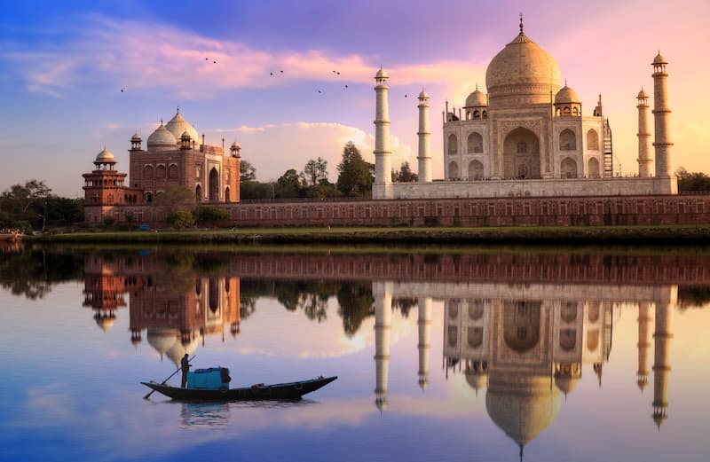 agra tour packages from ahmedabad