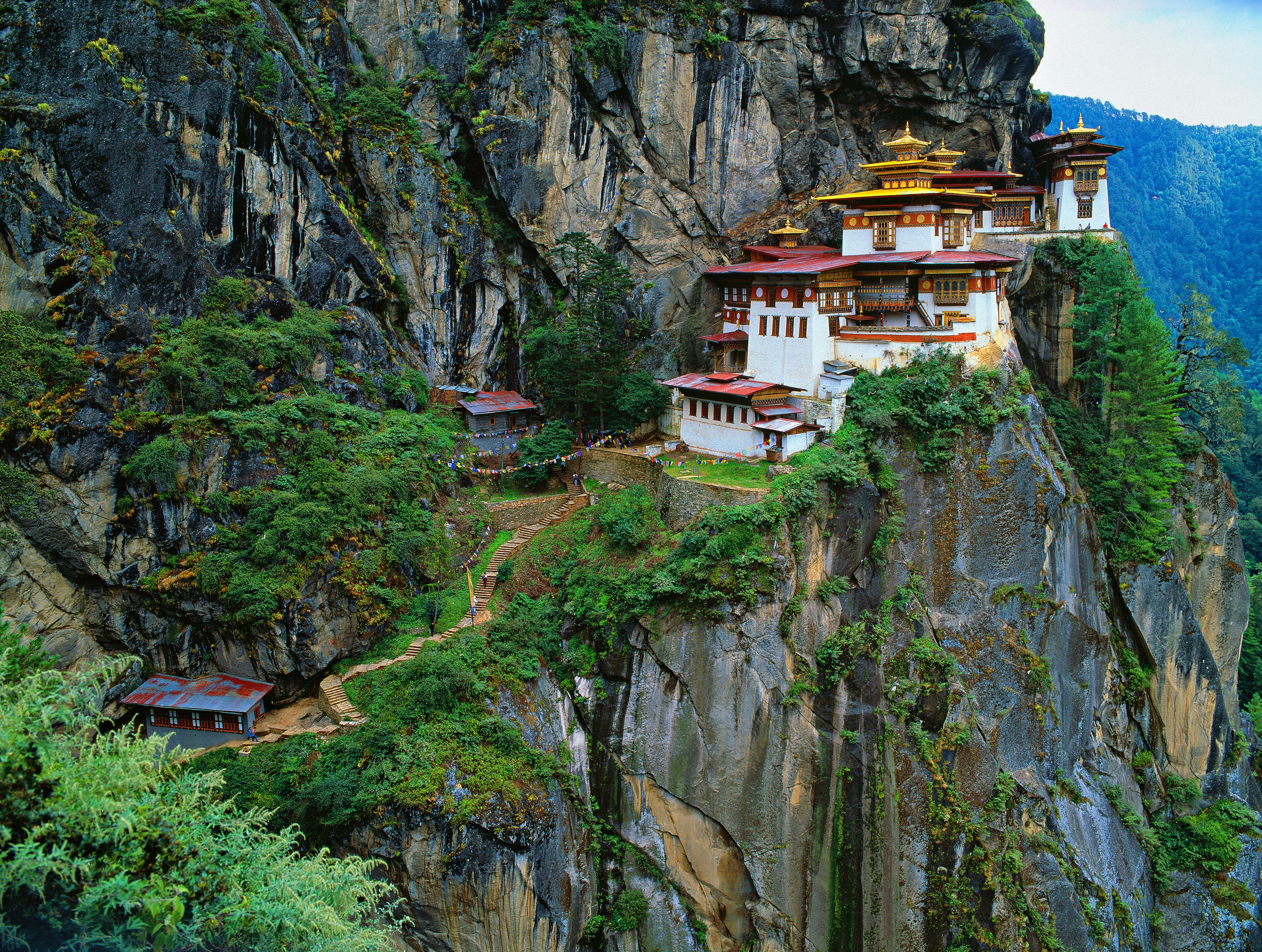 Bhutan Tourism Tourist Places In Bhutan Bhutan Tour And Travel Guide Yatra