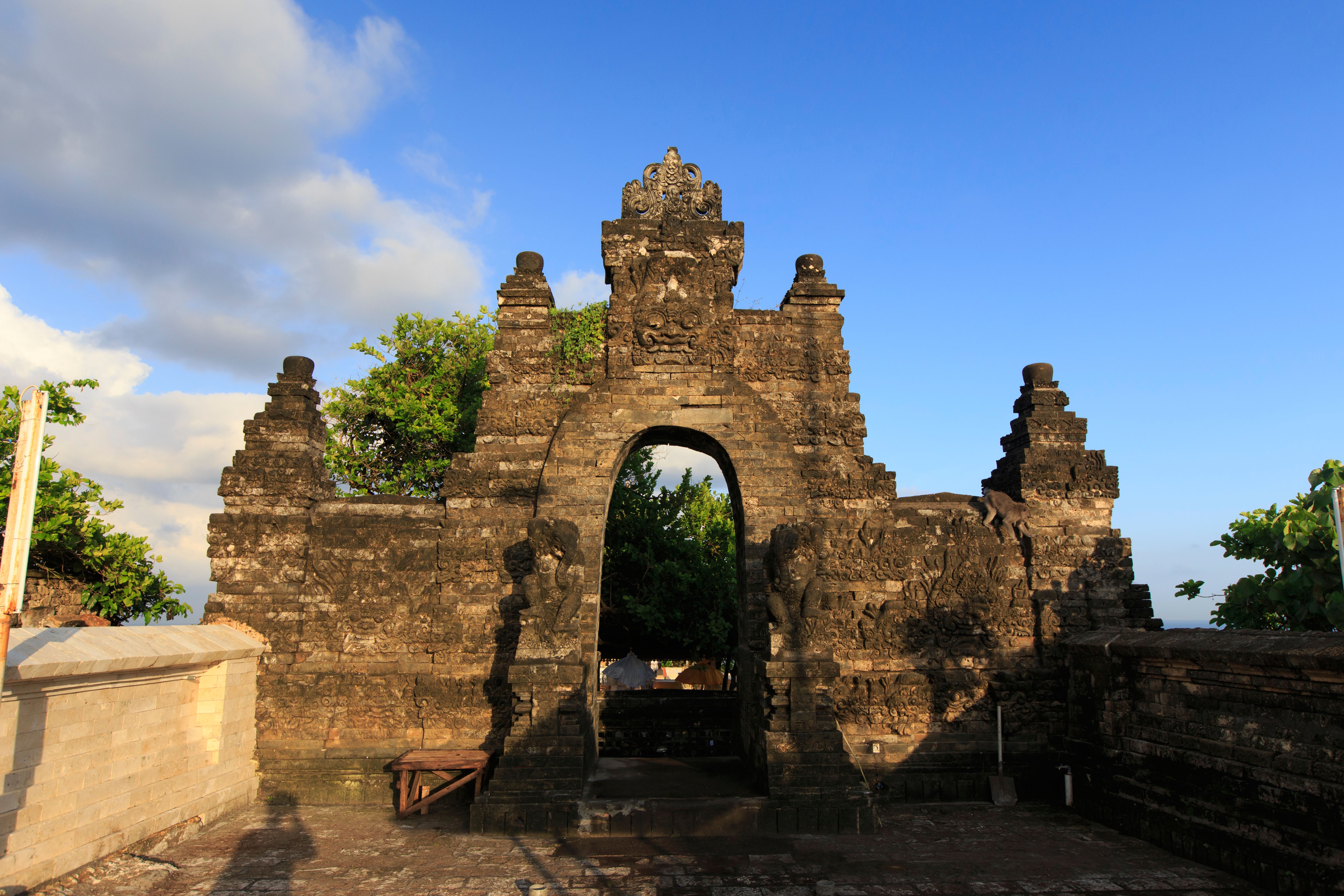 Uluwatu Temple - One of the Top Attractions in Bali, Indonesia - Yatra.com