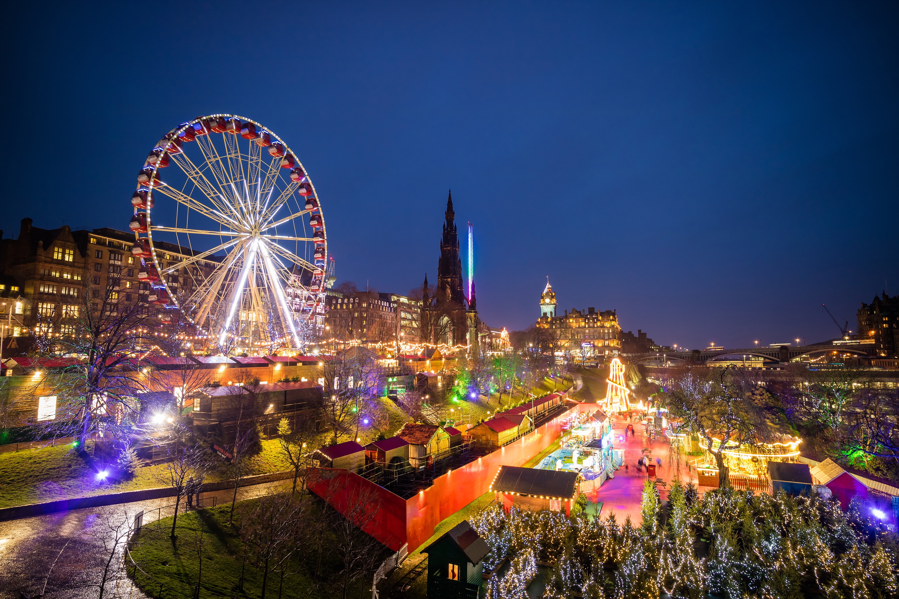 Edinburgh Culture, Cultural Activities, Festivals and Religion of Edinburgh  