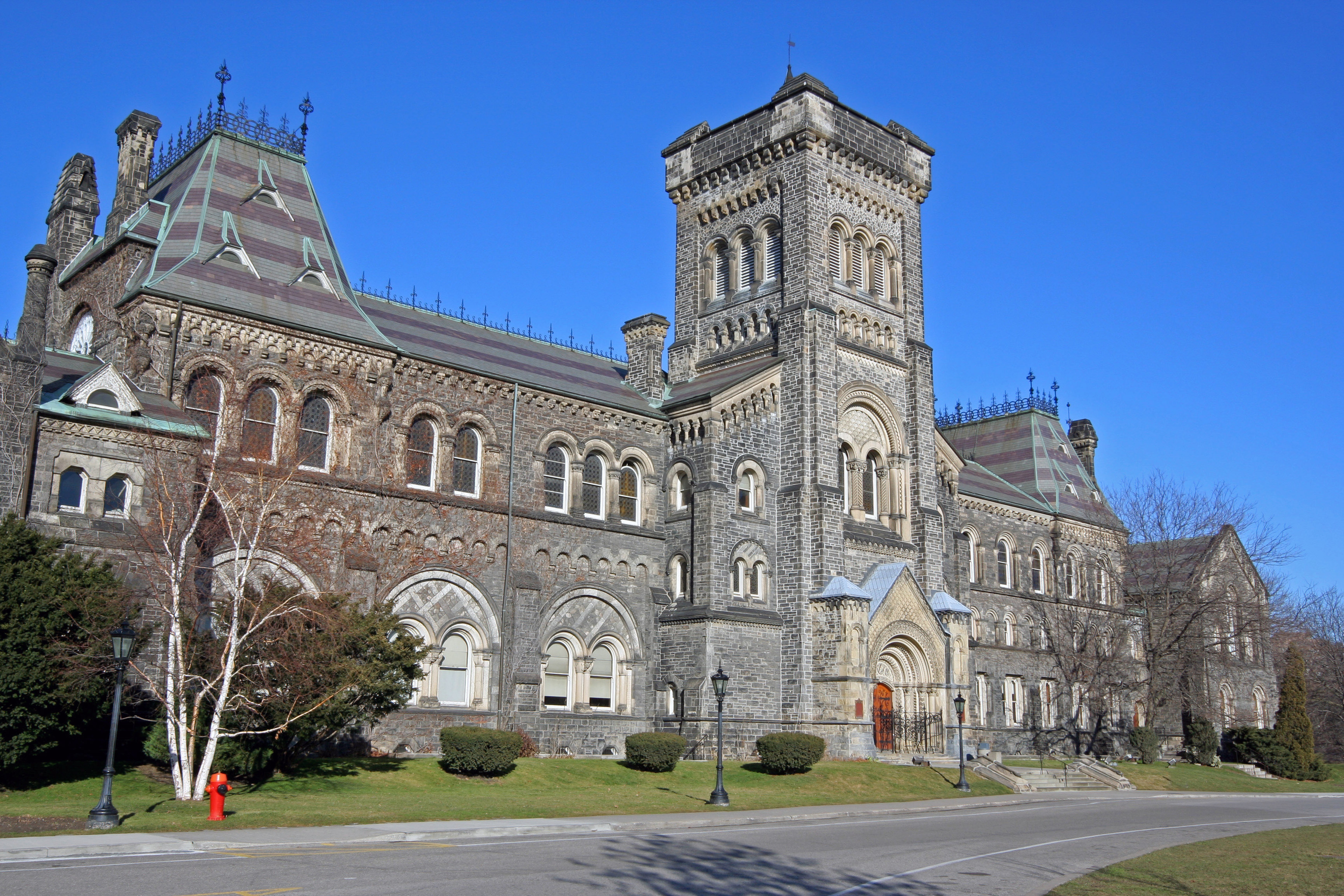 university of toronto in person tours