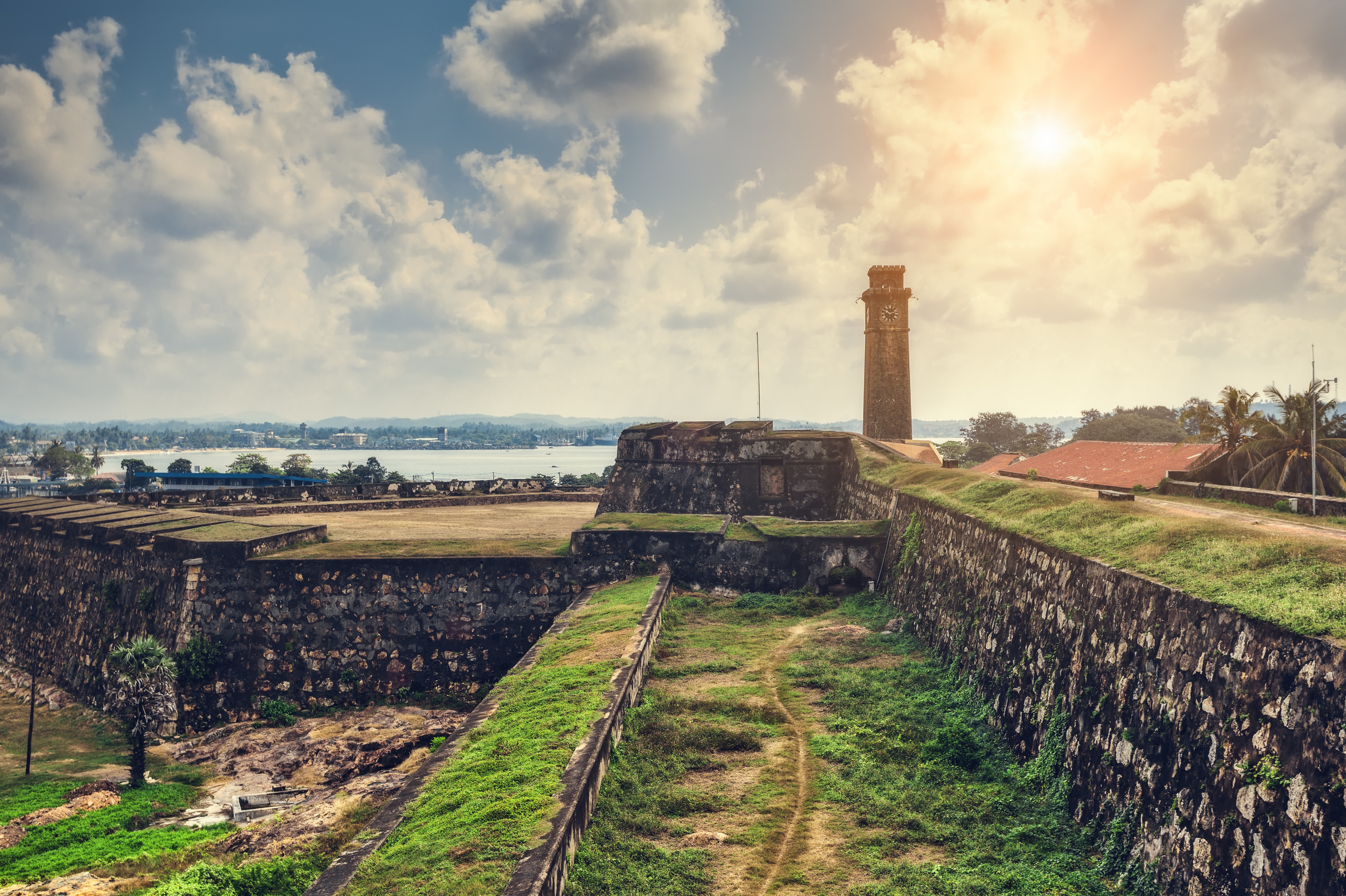 Маяк гале. Форт Галле. Галле Шри Ланка. Гале Маяк Форт Галле. Galle Fort Clock Tower.