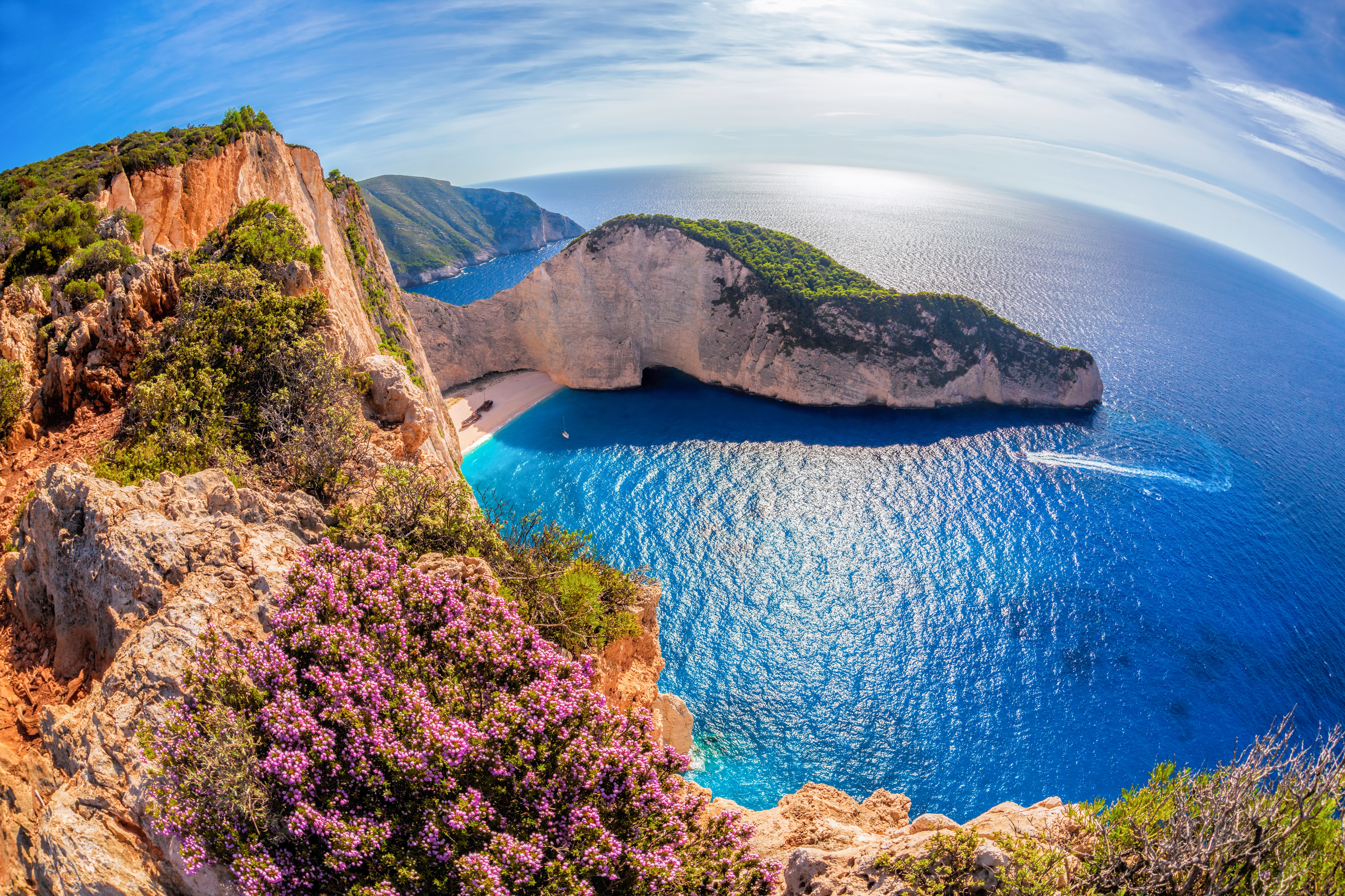 Греческий остров 5. Закинф остров Греция. Навагио, Закинтос, Греция. Navagio Закинф Греция. Остров Закинф (Zakynthos), Греция.